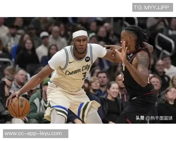 恩比德半场表现平平12投4中仅得13分9篮板2盖帽球队进攻效率堪忧