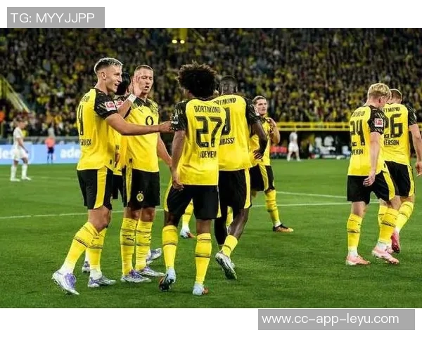 多特蒙德计划与阿德耶米施洛特贝克续约并考虑解约金条款设置